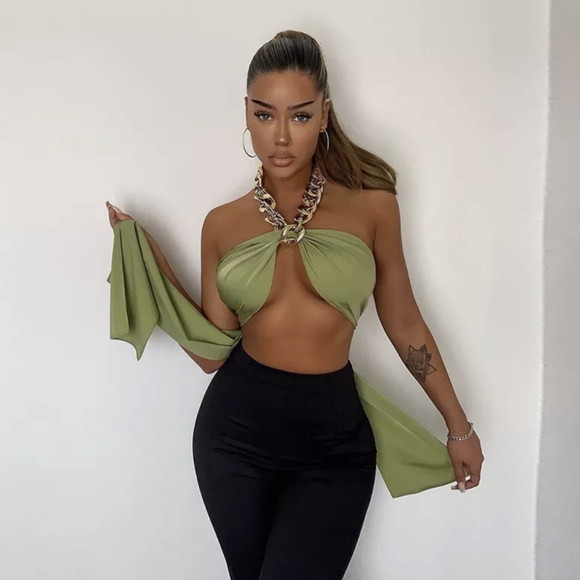 NWT Sexy Gold Chain Halter Summer Crop Top S:Small-Medium - Picture 4 of 6